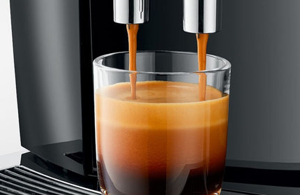 JURA E4 Piano Black aparat za kafu